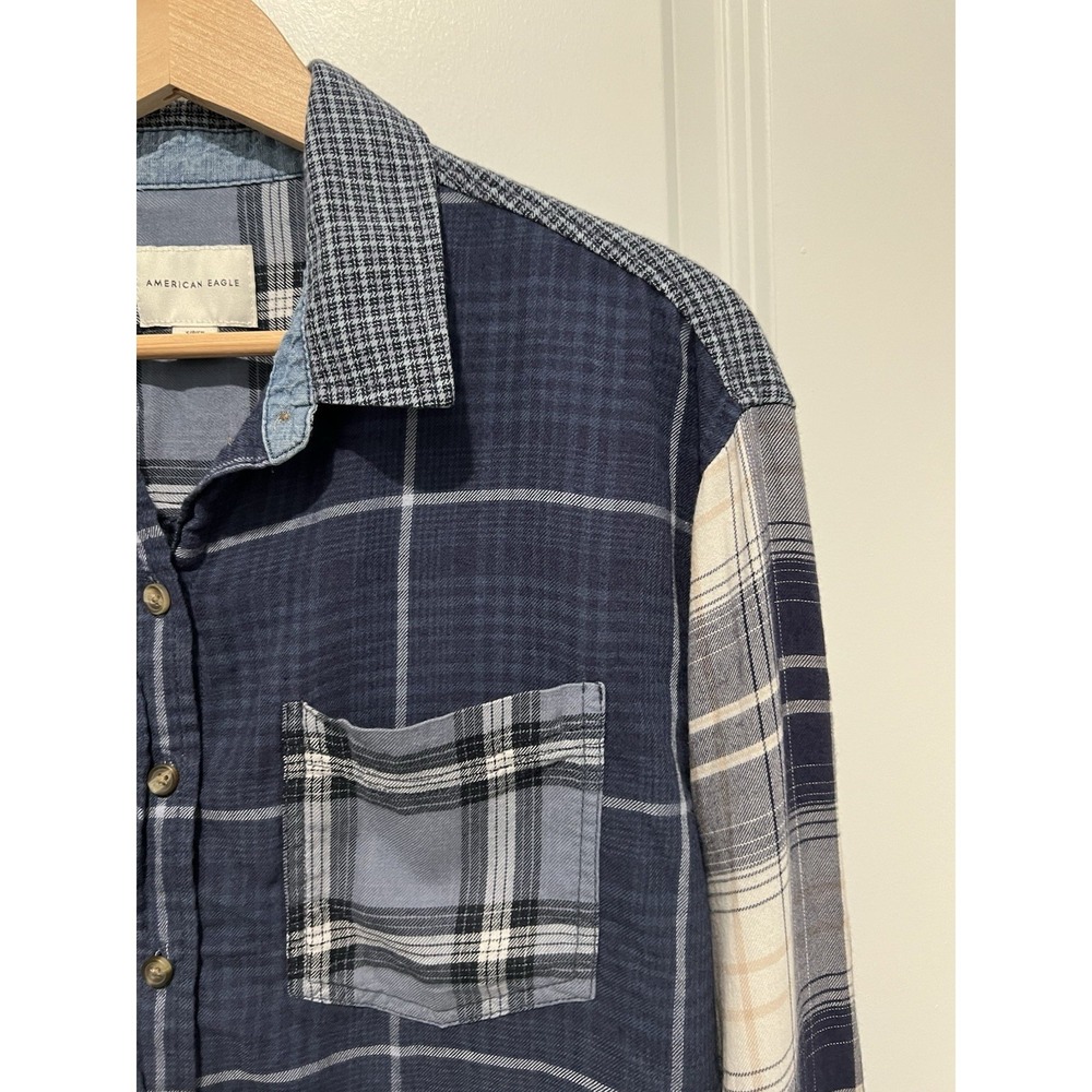 American Eagle Blue Plaid/White Cropped Flannel Size Small Country Western - Picture 4 of 5